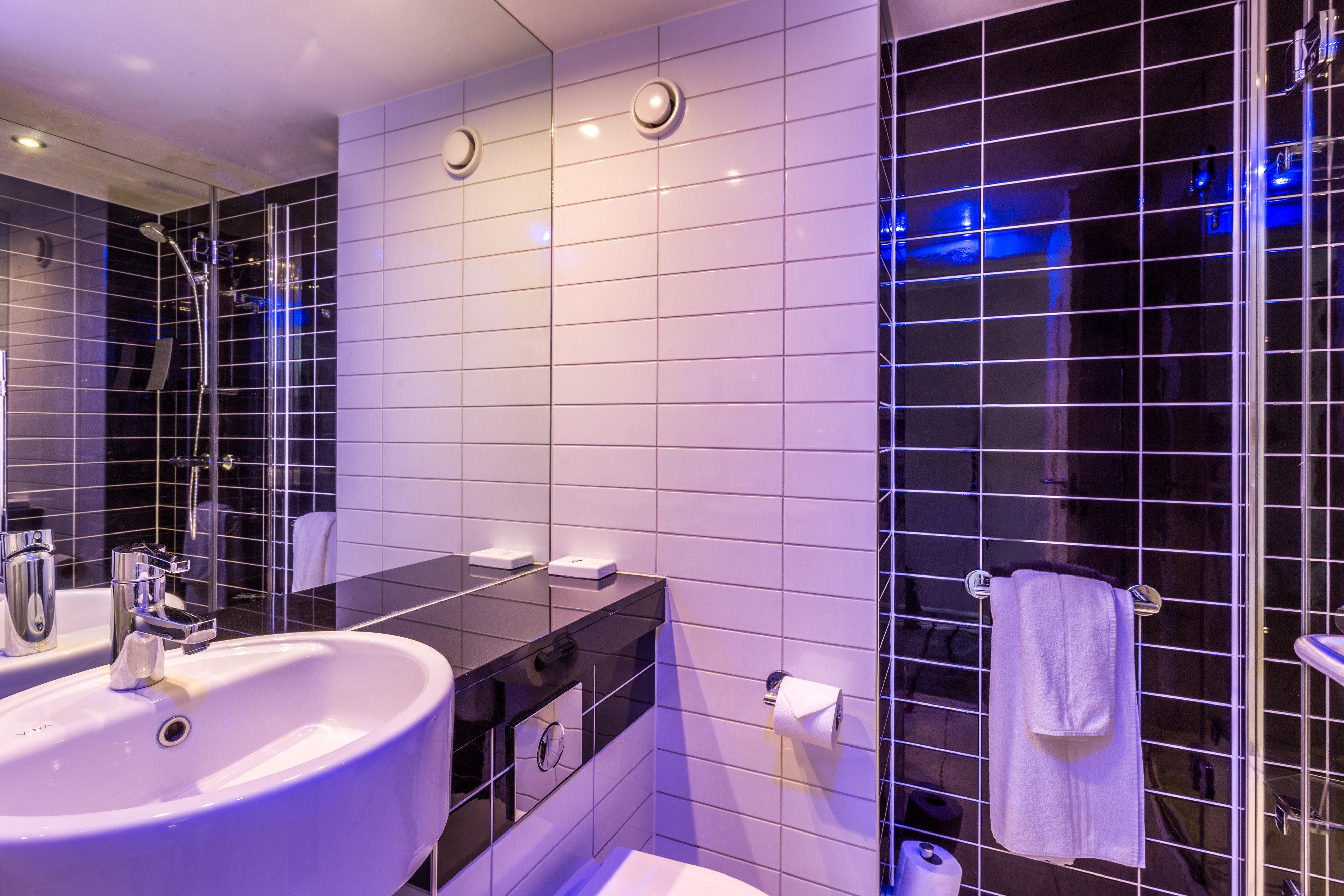 Holiday Inn Express Colchester By Ihg Esterno foto