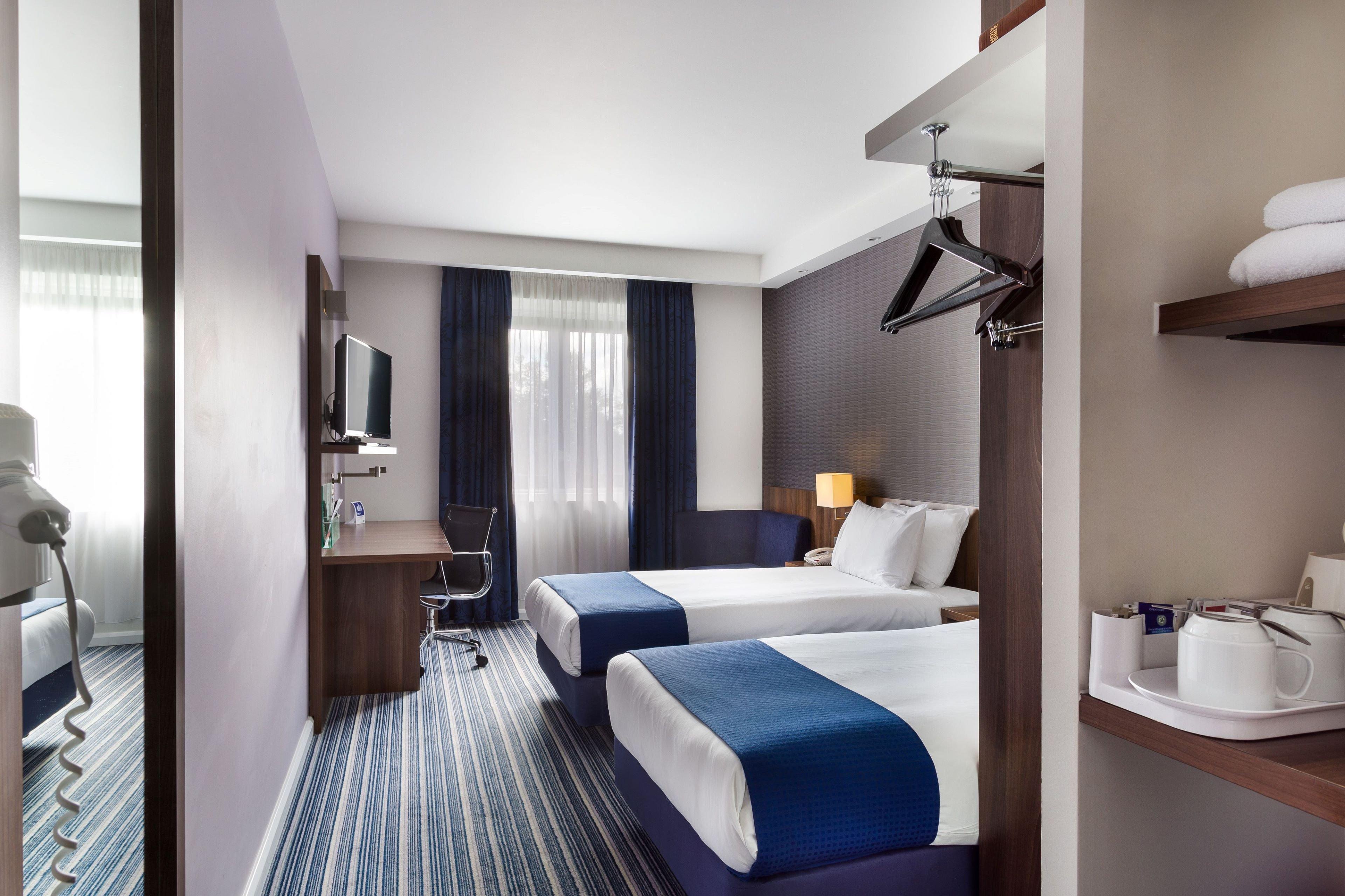 Holiday Inn Express Colchester By Ihg Esterno foto