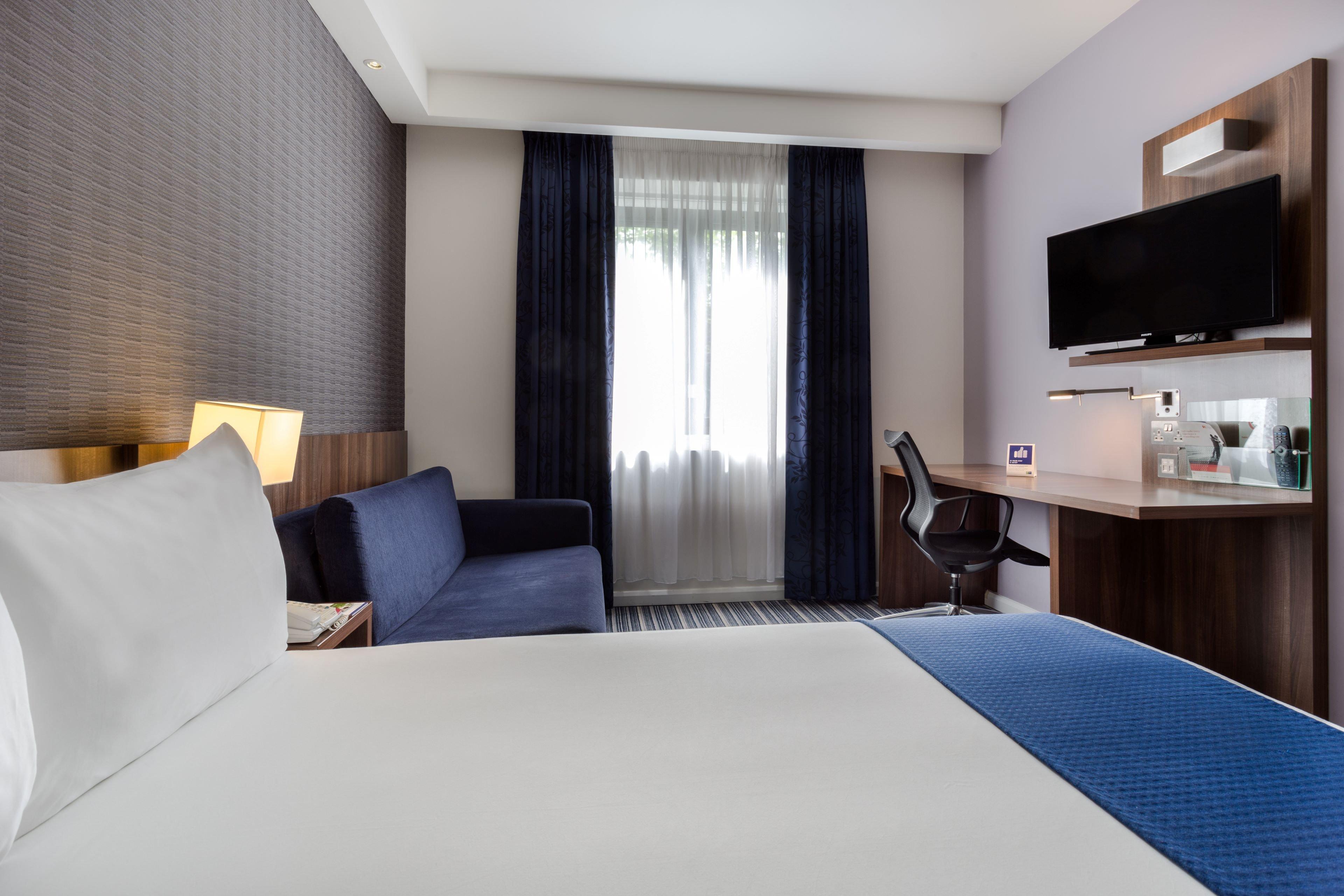 Holiday Inn Express Colchester By Ihg Esterno foto