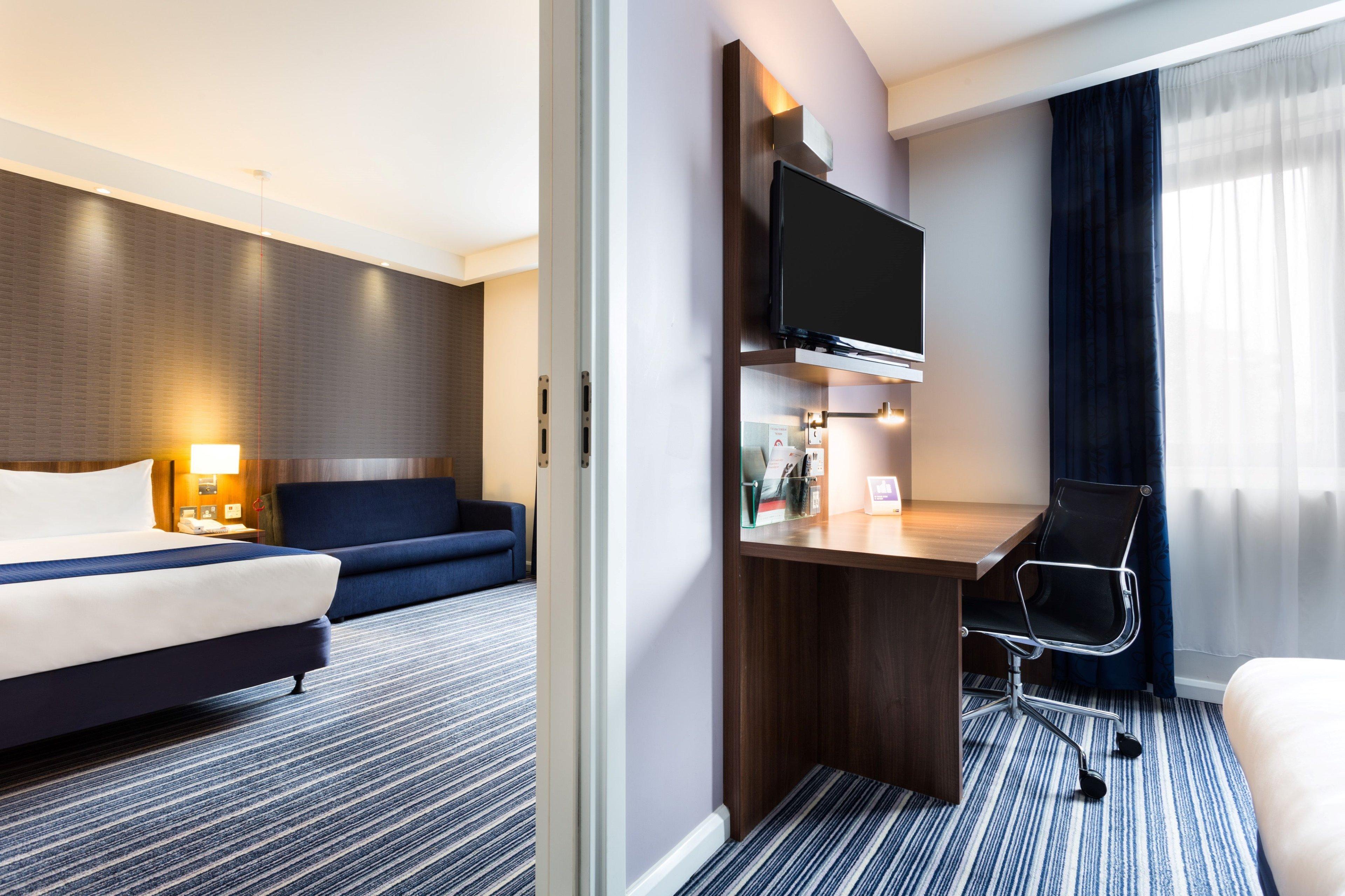 Holiday Inn Express Colchester By Ihg Esterno foto